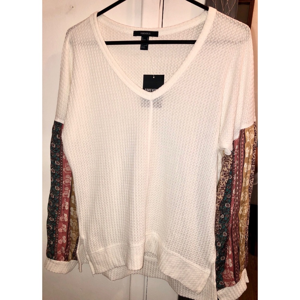 🍁Forever 21 - Knitted Long Sleeve 🍁